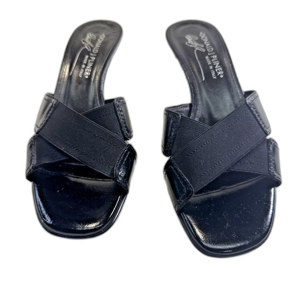 Donald J Pliner Kiki Black Crepe Criss Cross Sandals Kitten Heel 6 AS-IS